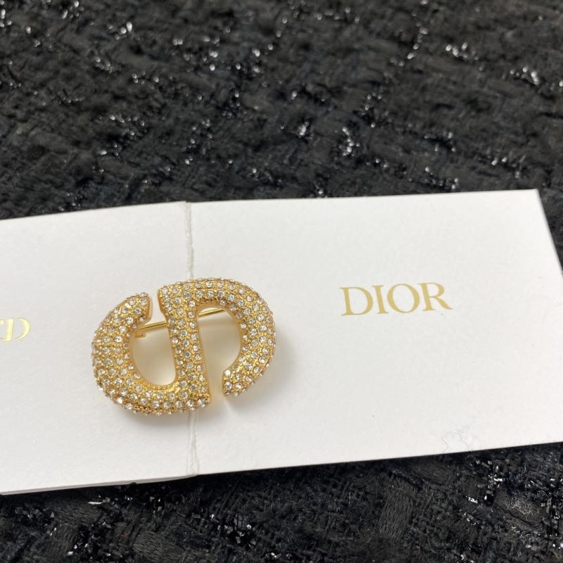 Christian Dior Brooches